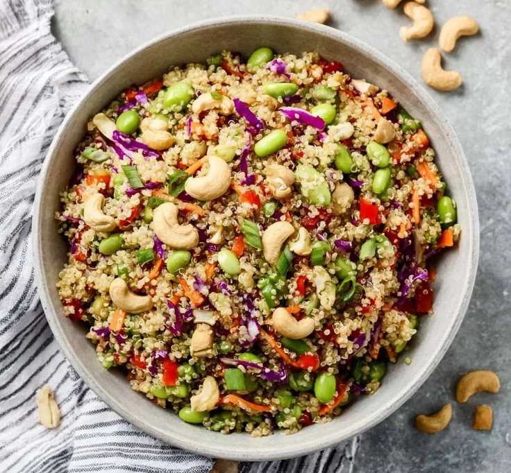 High-Protein Thai Quinoa Salad in a vibrant bowl, perfect for meal prep.