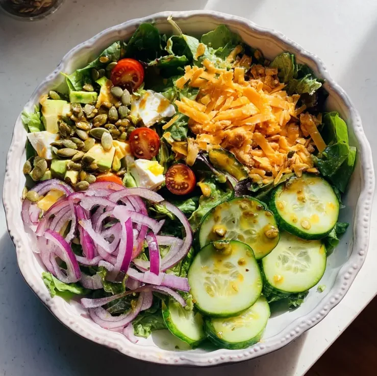 Our Favorite Everyday Salad Recipe – Simple, Healthy & Delicious 2 image 572 e1778882676453